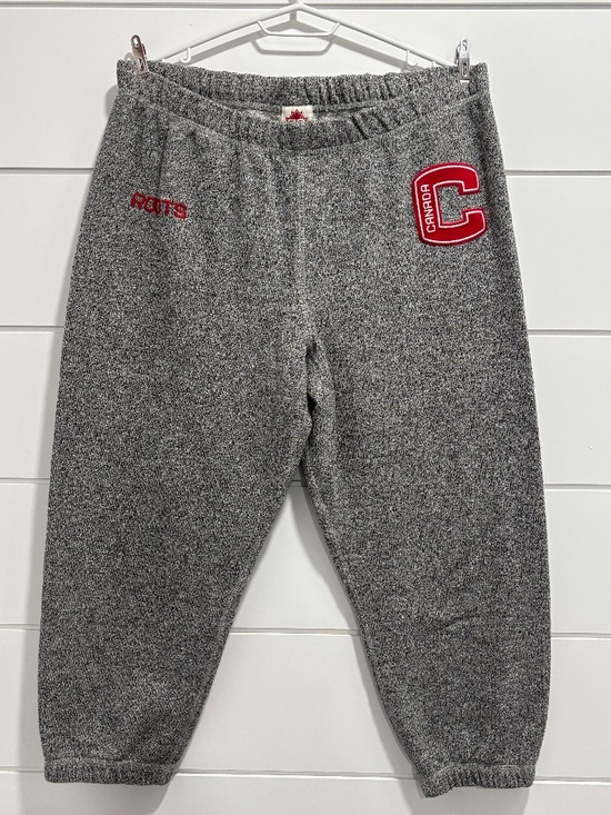 Roots Pants - Roots salt and pepper crop sweatpants with embroidered appliqués size M